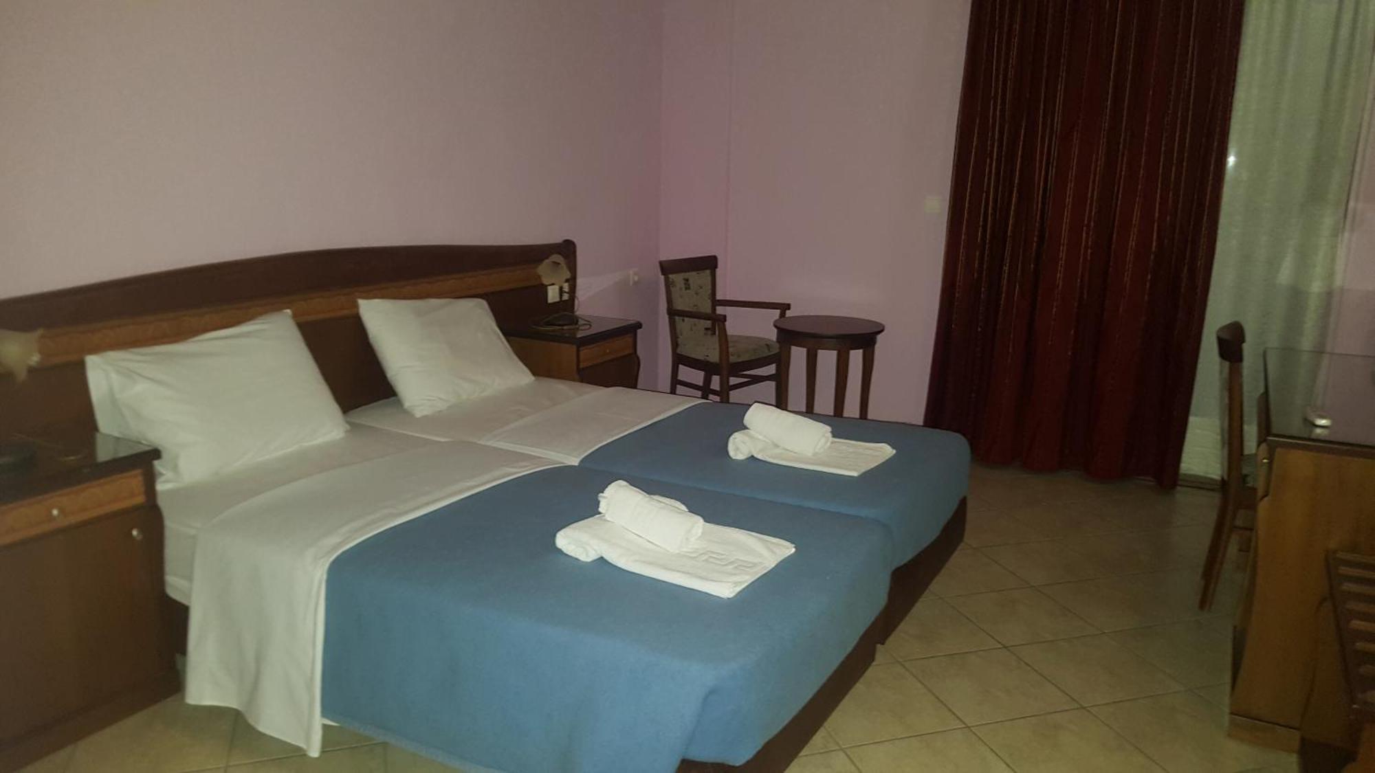 Thea Dodoni Hotel Manteio ภายนอก รูปภาพ